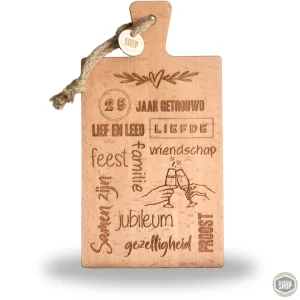 Borrelplank jubileum | Houten cadeau met naam & datum